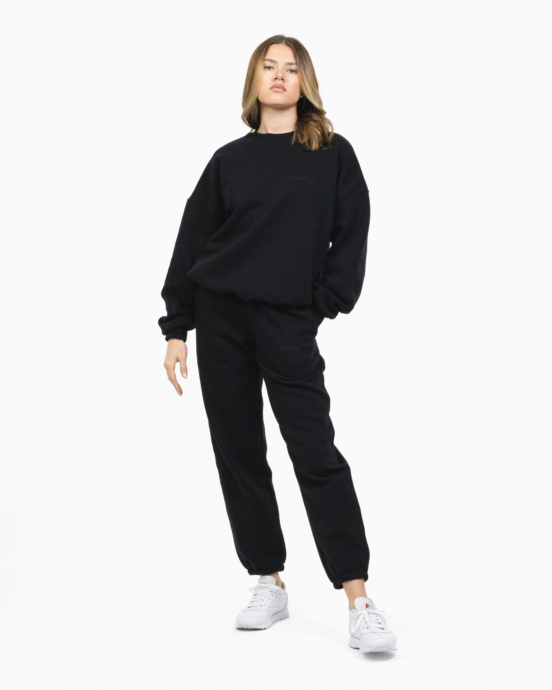 CREWNECK BOXY (BLACK) - obrazek 3