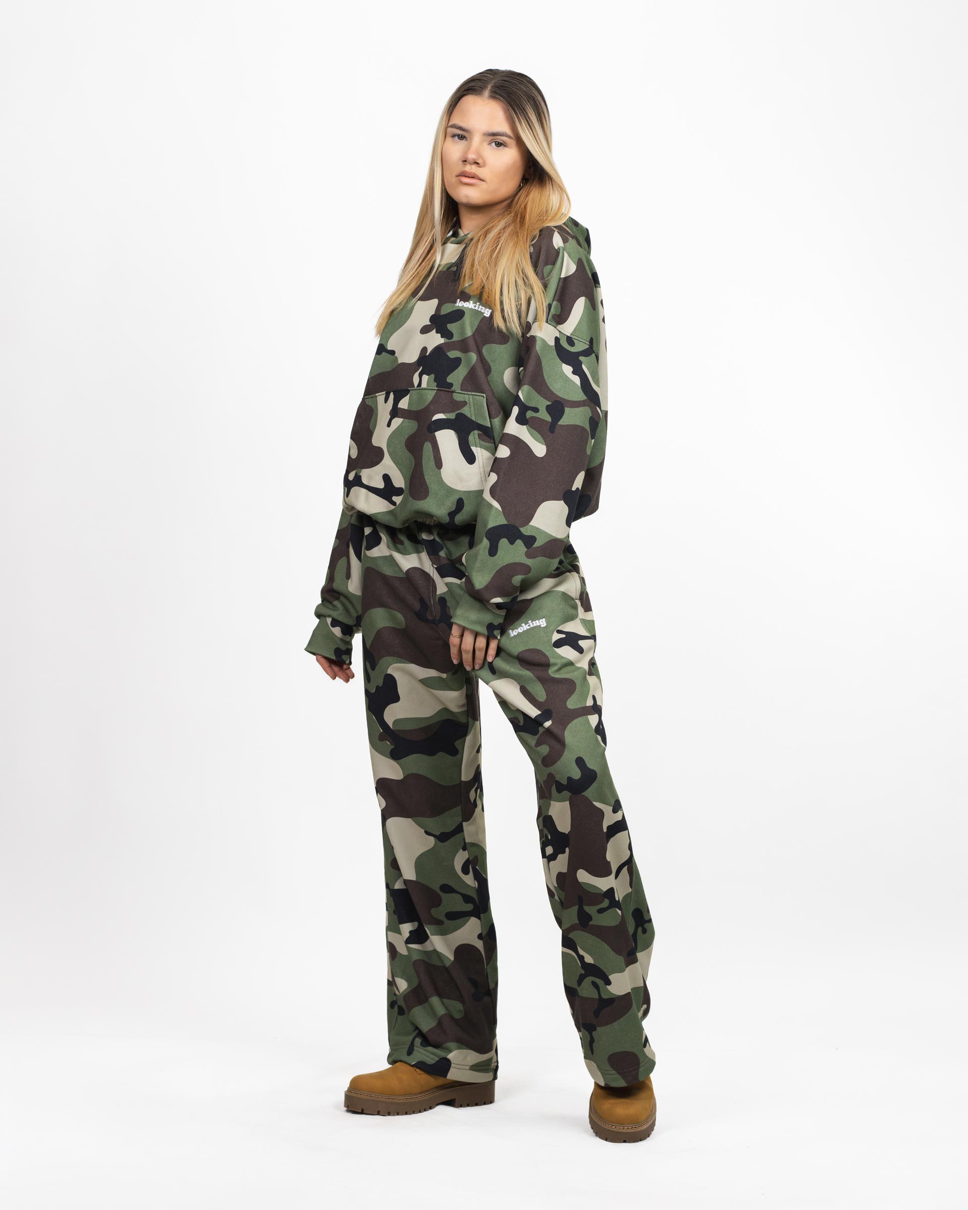 HOODIE BOXY (WASHED CAMO) - obrazek 2